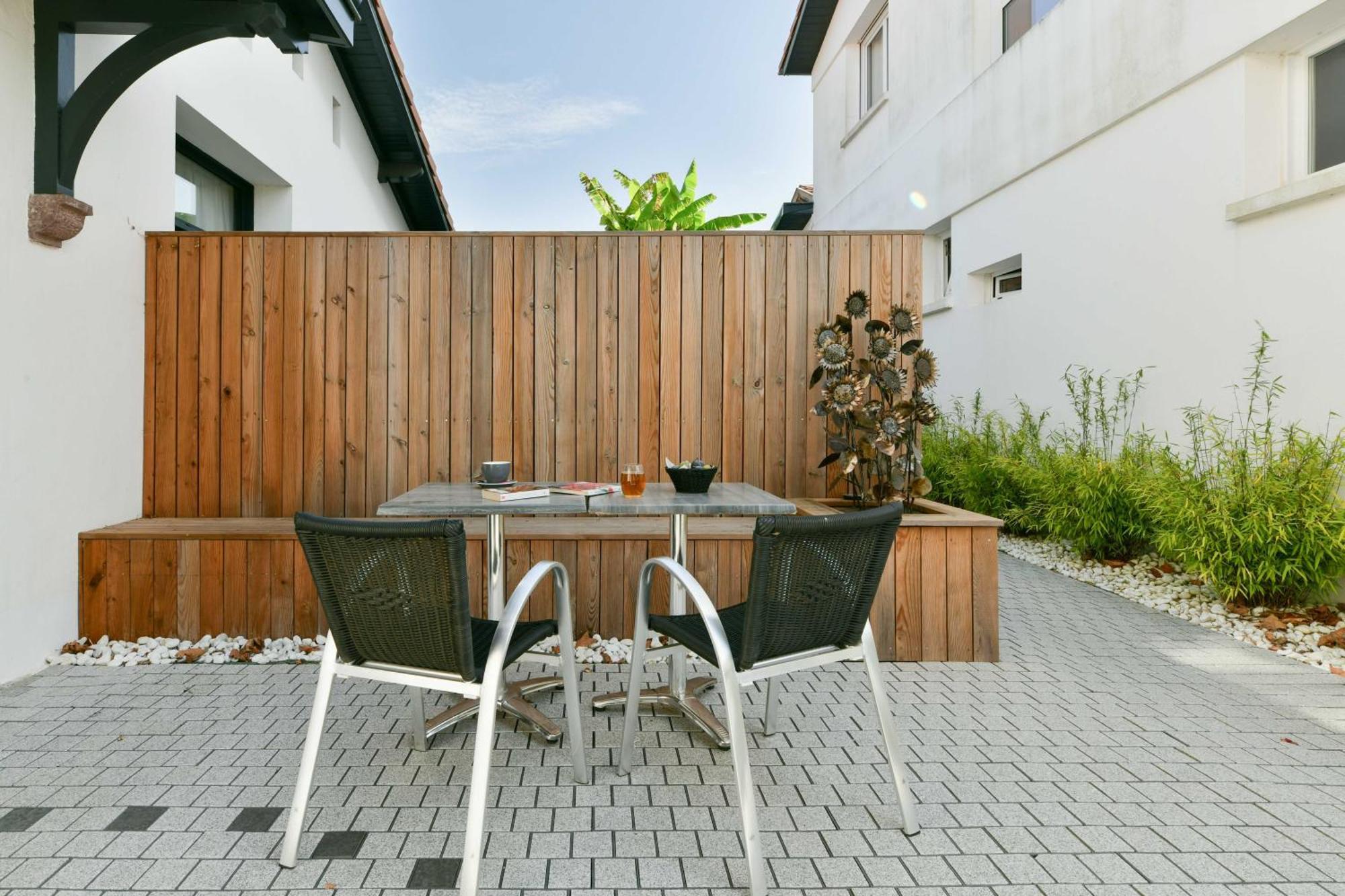 Logis Hotels Gnac E Pause Saint-Lon-Les-Mines Luaran gambar