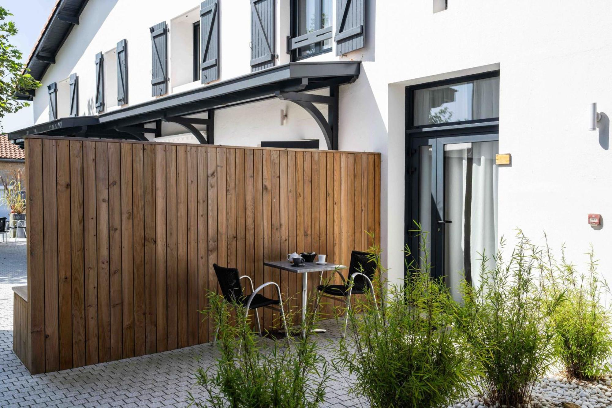 Logis Hotels Gnac E Pause Saint-Lon-Les-Mines Luaran gambar